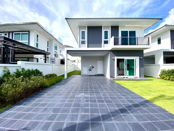 4 Bedroom Pool Villa for Rent in Phuket Phuket - photo 1