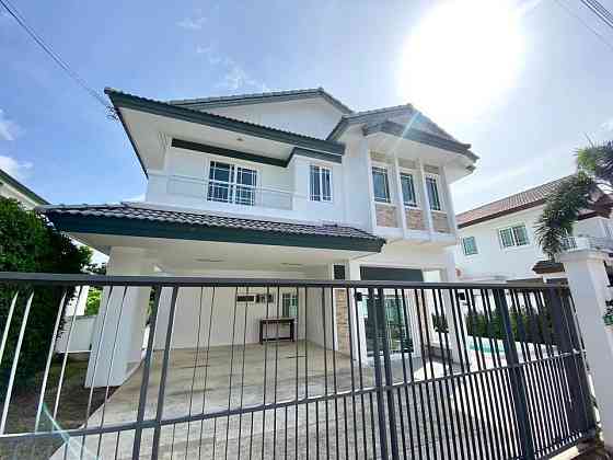 3 Bedroom Pool Villa for Rent in Chalong Phuket