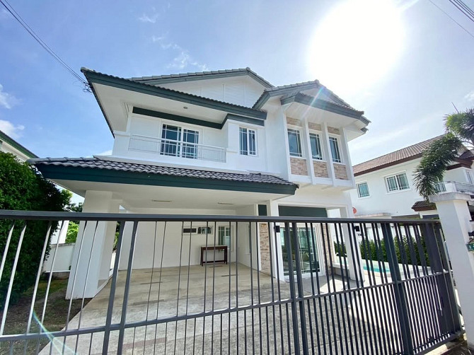 3 Bedroom Pool Villa for Rent in Chalong Phuket - photo 1