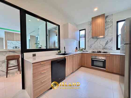 4 Bedroom Pool Villa for Rent in Phuket Phuket