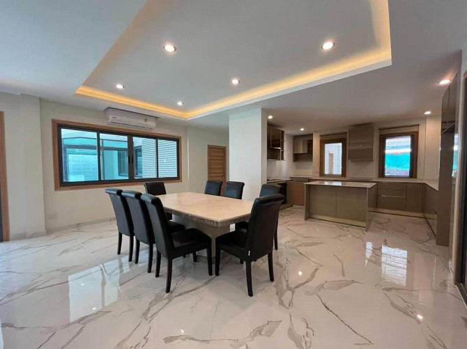 5 Bedroom Pool Villa for Rent in Chalong Phuket - photo 1