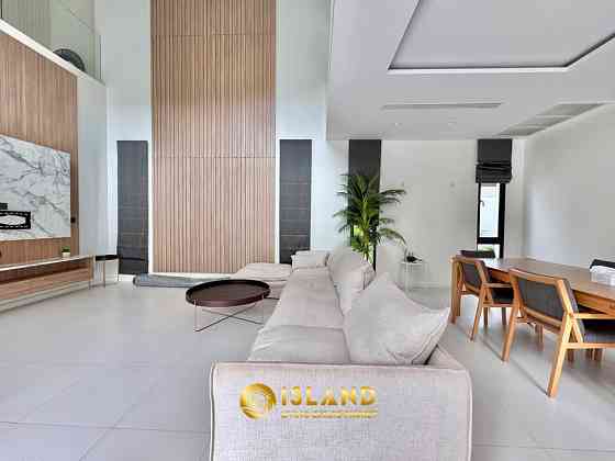 4 Bedroom Pool Villa for Long Term Rent Phuket