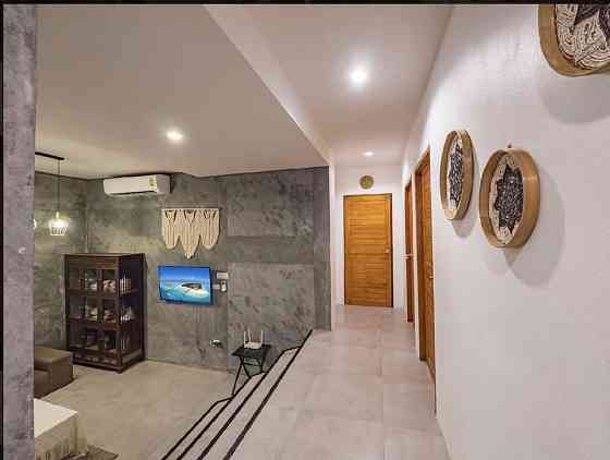 5 Bedroom Pool Villa for Rent in Maenam Samui