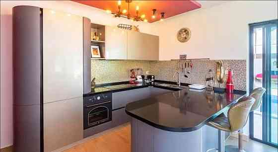 4 Bedroom Pool Villa for Rent in Namuang Samui