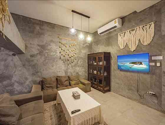 5 Bedroom Pool Villa for Rent in Maenam Samui