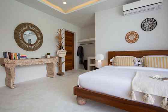 4 Bedroom Pool Villa for Rent in Maenam Samui