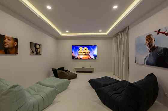 4 Bedroom Pool Villa for Rent in Maenam Samui