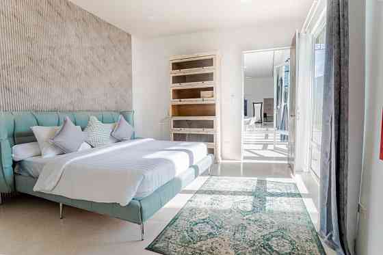 4 Bedroom Pool Villa for Rent in Maenam Samui