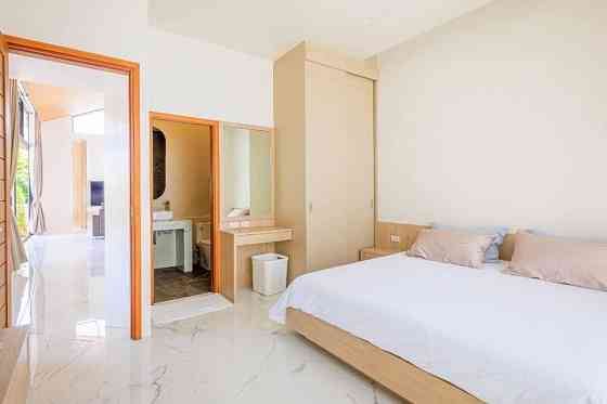 4 Bedroom Pool Villa for Rent in Bophut Samui
