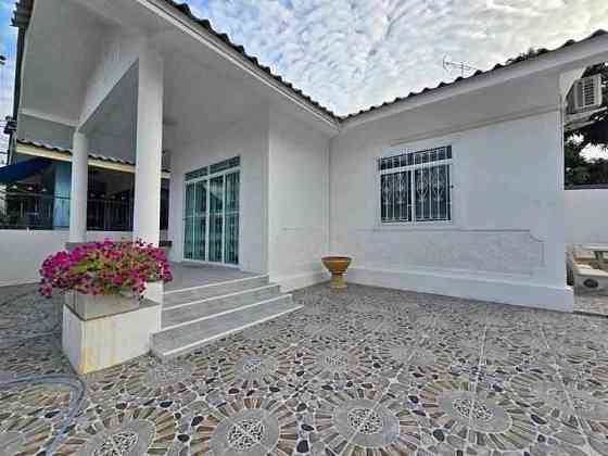 3 Bedrooms, 2 Bathrooms - Home Pattaya