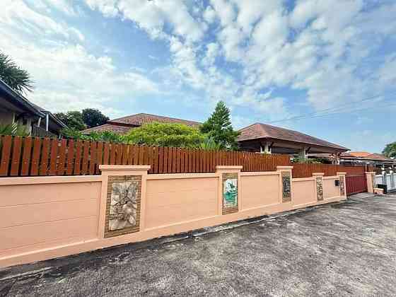 3 Bedrooms, 2 Bathrooms - Home Pattaya