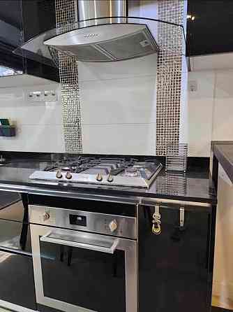 3 Bedrooms, 2 Bathrooms - Townhouses Пхукет