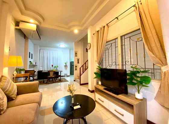 3 Bedrooms, 2 Bathrooms - Townhouses Пхукет