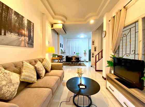 3 Bedrooms, 2 Bathrooms - Townhouses Пхукет