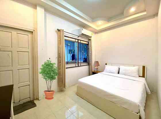 3 Bedrooms, 2 Bathrooms - Townhouses Пхукет