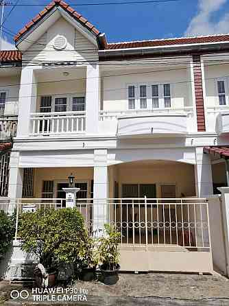 3 Bedrooms, 3 Bathrooms -House Пхукет