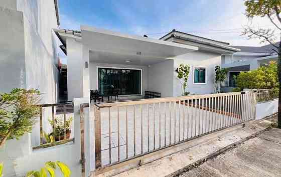 4 Bedrooms, 3 Bathrooms -House Пхукет