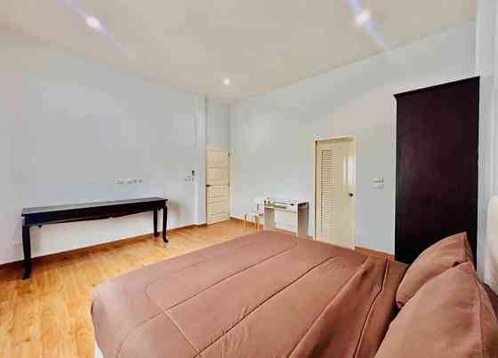 4 Bedrooms, 3 Bathrooms -House Пхукет