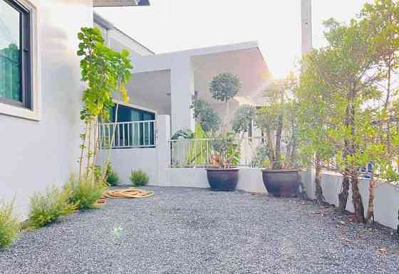 4 Bedrooms, 3 Bathrooms -House Пхукет
