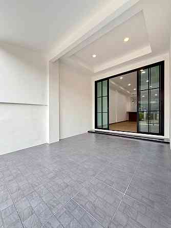 3 Bedrooms, 2 Bathrooms Пхукет