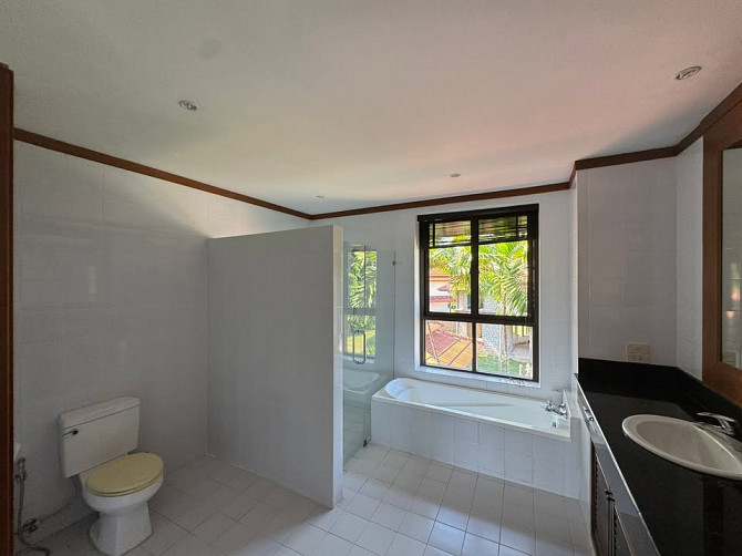 House with Bedrooms: 4 and Bathrooms: 4 Samui - photo 19