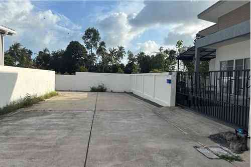 3 Beds 3 Baths House Samui