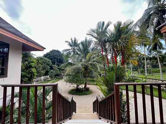 4 bedroom, 3 bathroom house Samui