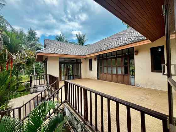 4 bedroom, 3 bathroom house Samui