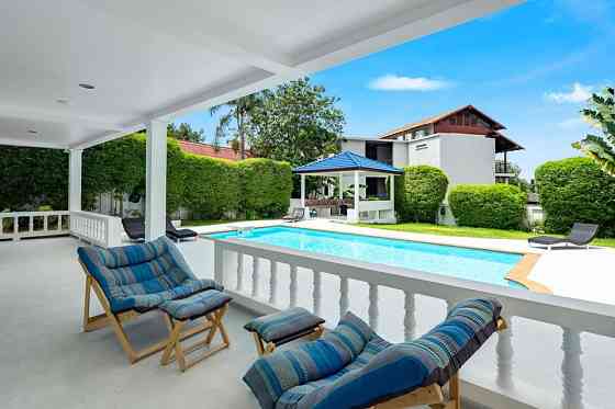 5 bedroom 4 bathroom house Samui
