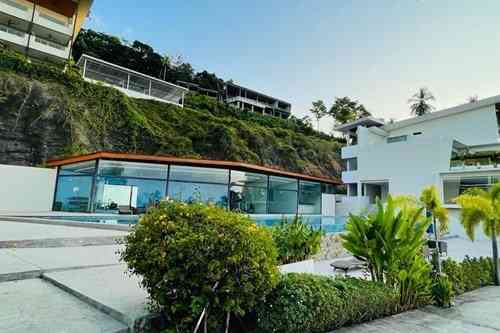 2 Beds 2 Baths Apartment Samui
