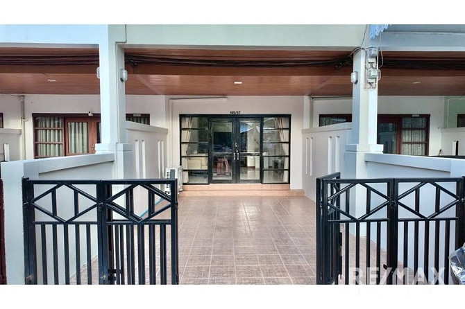 2 Beds 2 Baths Townhouse Samui - photo 2