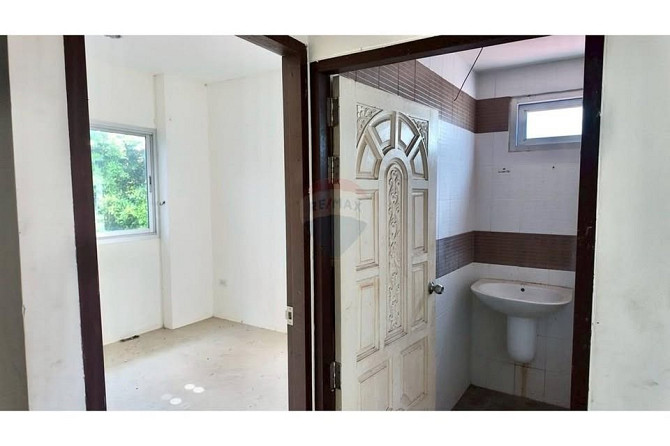 4 Beds 2 Baths House Samui - photo 8