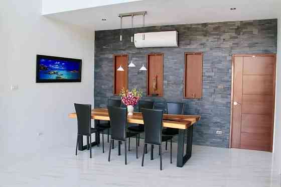 5 bedroom 5 bathroom house Samui