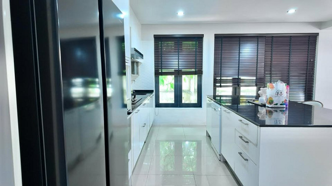 4 bedroom, 4 bathroom house Samui - photo 9