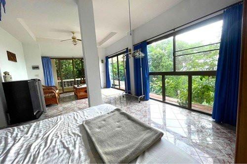 6 Beds 4 Baths House Samui - photo 12