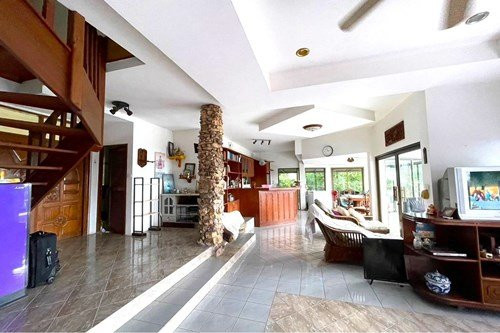 6 Beds 4 Baths House Samui - photo 11