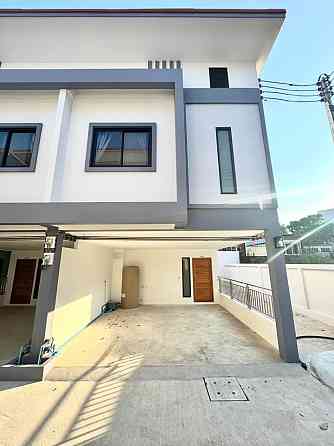 2 Bedrooms, 3 Bathrooms -House Пхукет