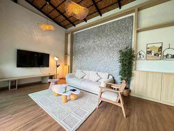 4 Bedrooms, 3 Bathrooms -House Пхукет