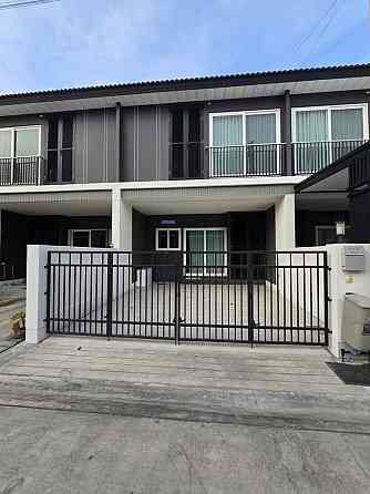 3 Bedrooms, 3 Bathrooms -House Пхукет