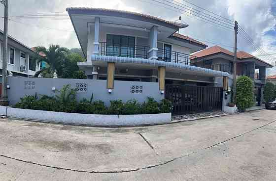 3 Bedrooms, 2 Bathrooms Phuket