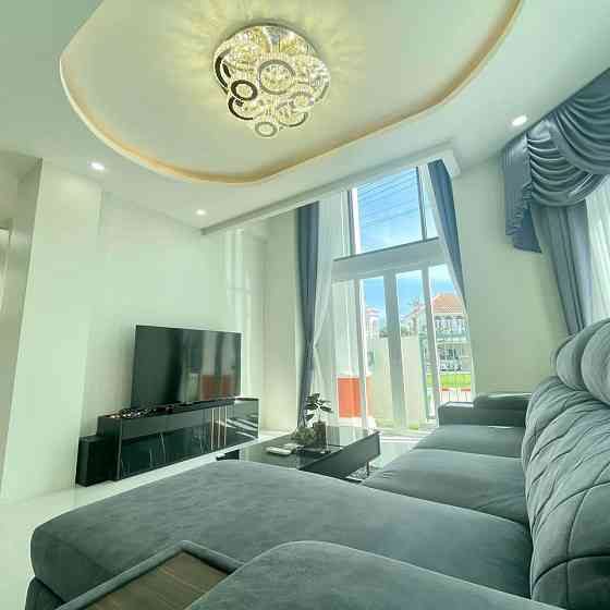 3 Bedrooms, 3 Bathrooms -House Пхукет