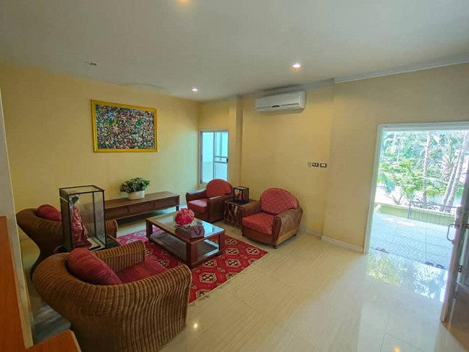 4 Bedrooms, 6 Bathrooms - Houses Pattaya - photo 5