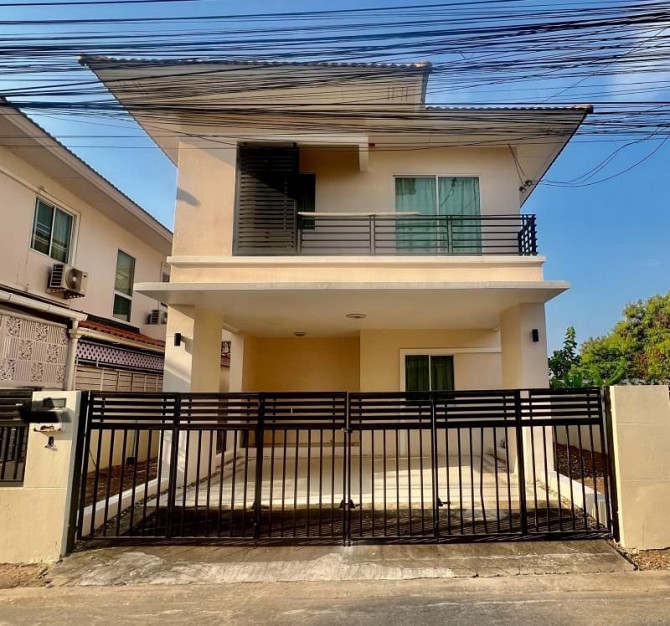 3 Bedrooms, 2 Bathrooms Pattaya - photo 2