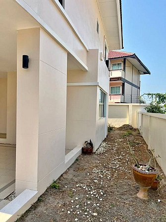 3 Bedrooms, 2 Bathrooms Pattaya - photo 1