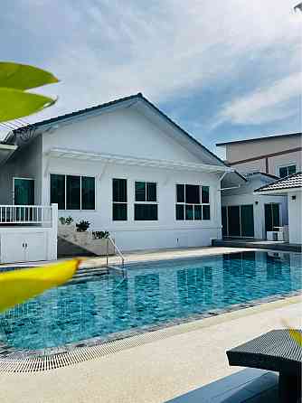 4 Beds 4 Baths - House Pattaya