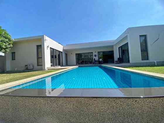 3 Bedrooms, 4 Bathrooms - Home Pattaya