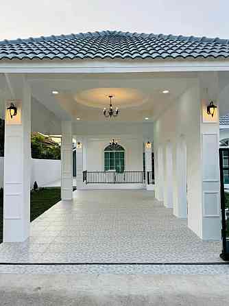 3 Bedrooms, 3 Bathrooms -House Pattaya