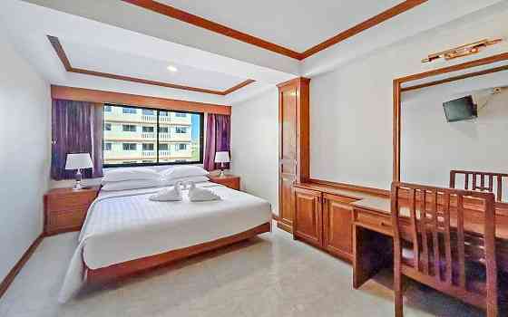 2 Beds 2 Baths Flat Pattaya
