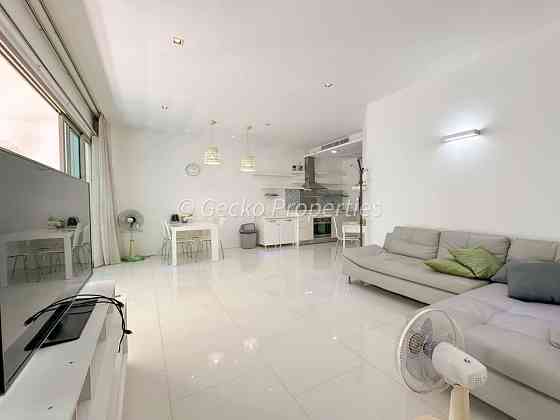 2 Beds 2 Baths Flat Pattaya