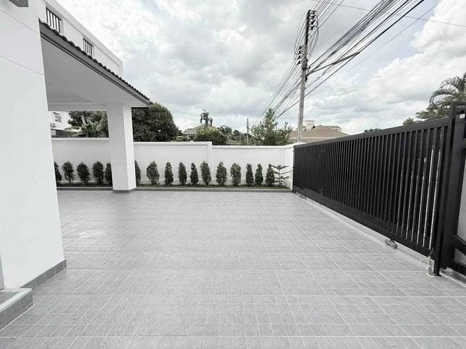 4 Beds 4 Baths - House Pattaya - photo 2